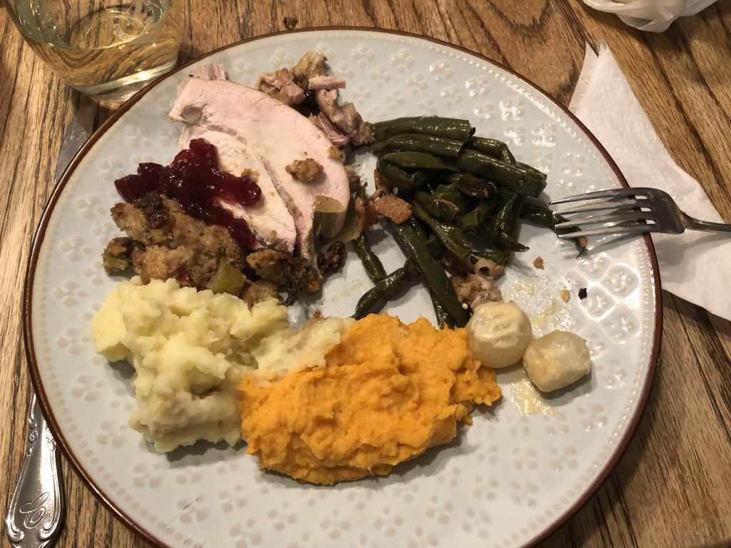 dinner plated